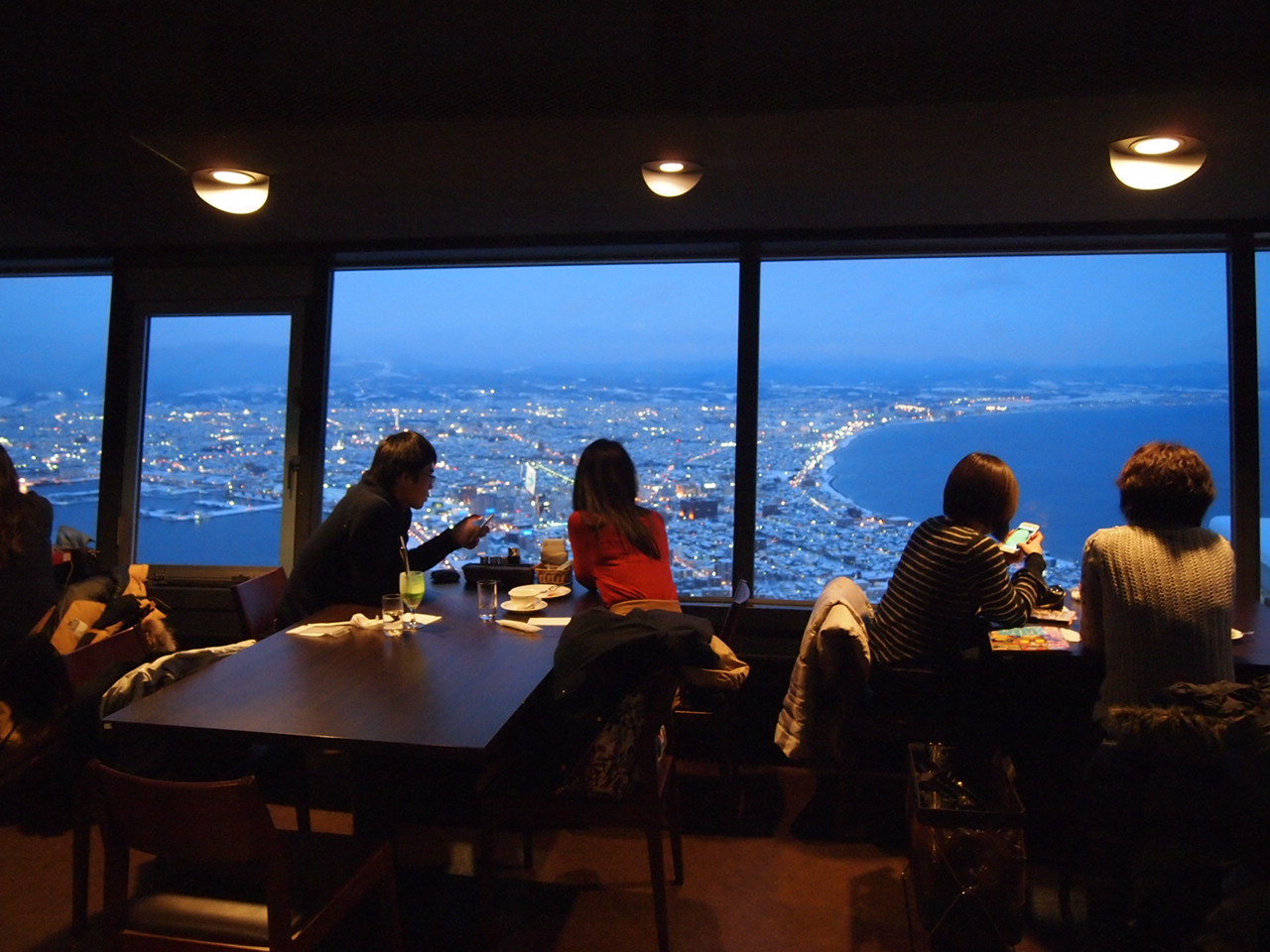 レストランからの夜景の写真