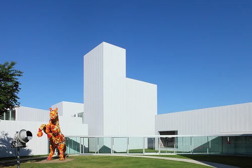 十和田市現代美術館の写真
