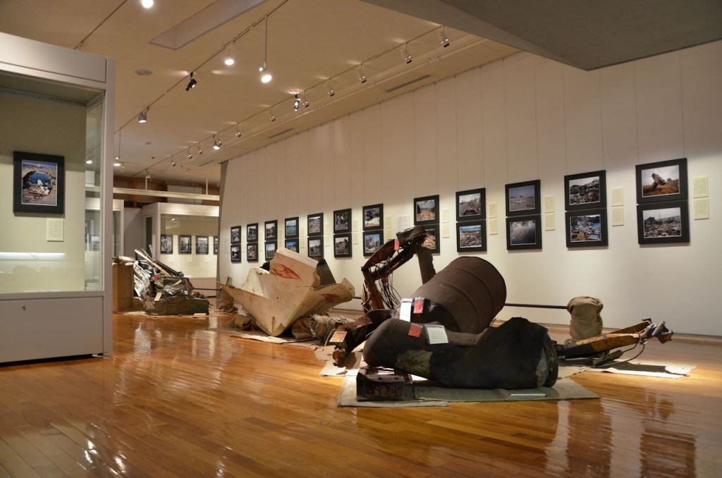 常設展「東日本大震災の記録と津波の災害史」の写真