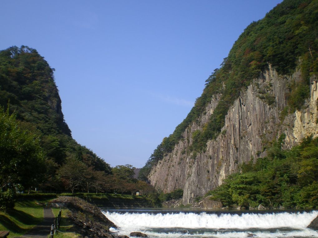 材木岩の写真