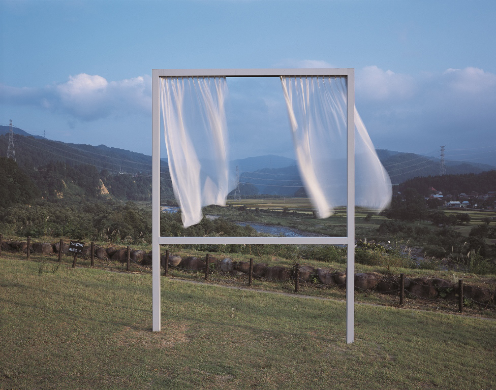 内海昭子「たくさんの失われた窓のために」の写真
