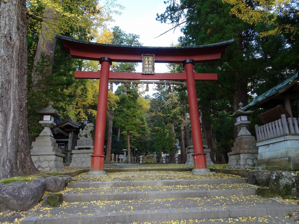 紙祖神岡太神社・大瀧神社の写真