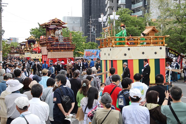 大垣祭の軕行事の写真