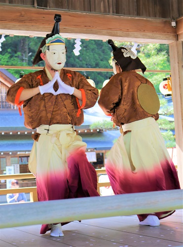 １３００年続く幽玄の伝統　古式十二段舞楽　色香舞の写真