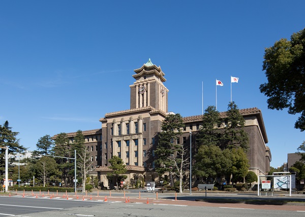 名古屋市役所本庁舎　正面外観の写真