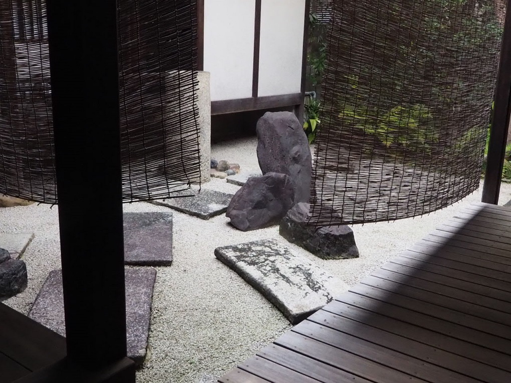 坪庭の写真