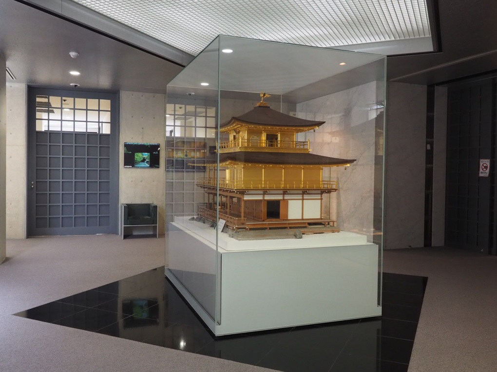 金閣（舎利殿）模型の写真
