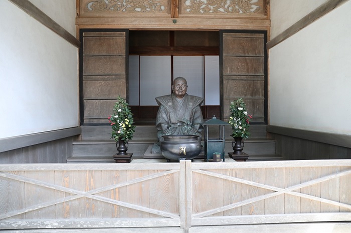 円山応挙坐像の写真