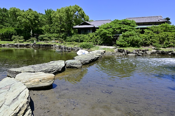 琴ノ浦温山荘園の写真