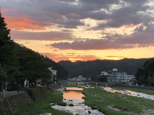 三徳川と三朝温泉の写真