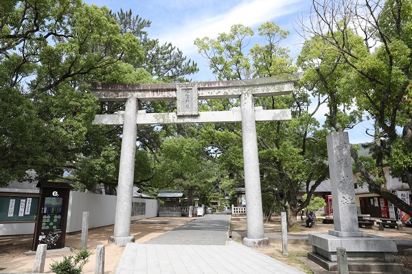 松陰神社鳥居の写真