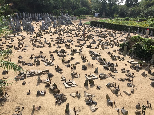 本島両墓制の写真