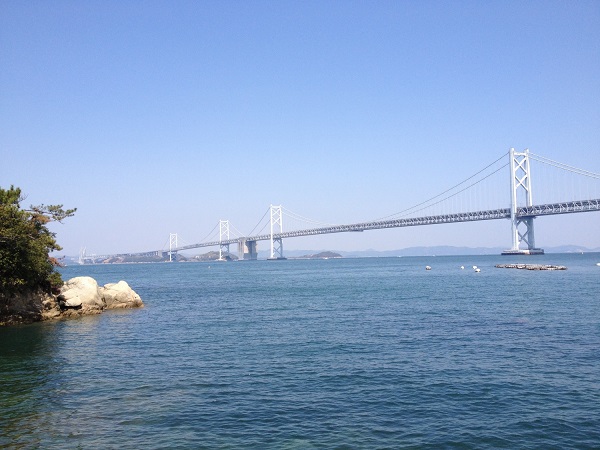 瀬戸大橋沙弥島からの写真