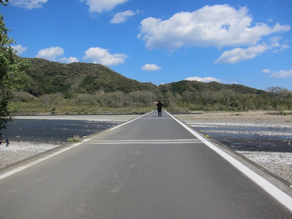佐田の沈下橋の写真