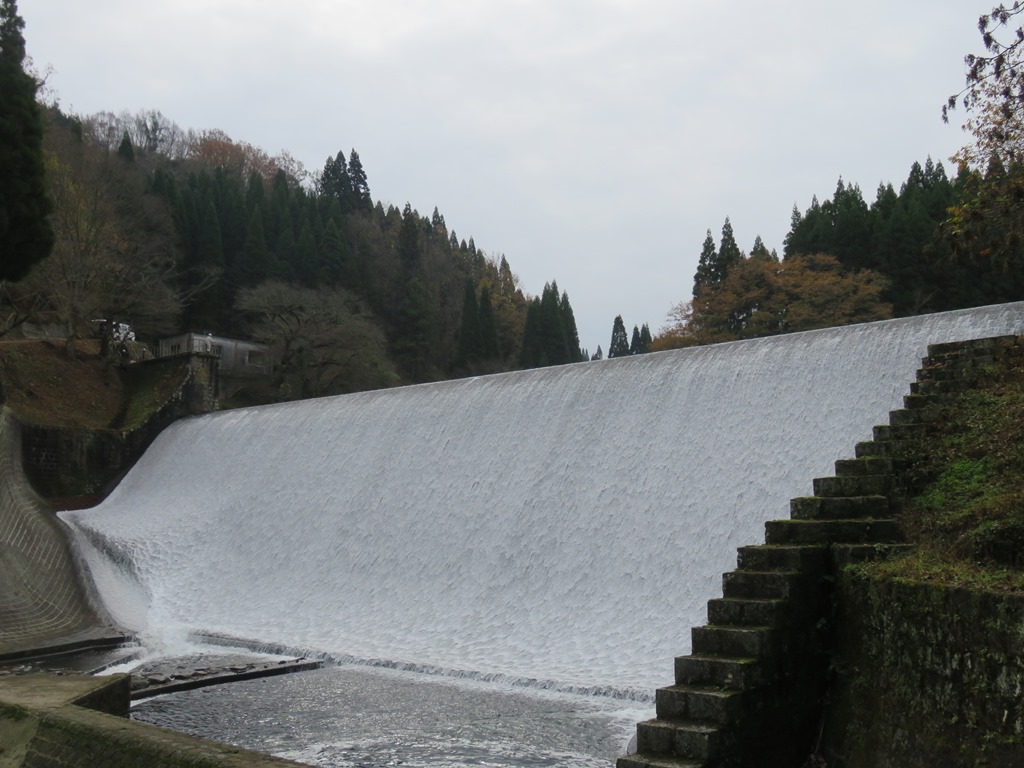 白水ダムの写真