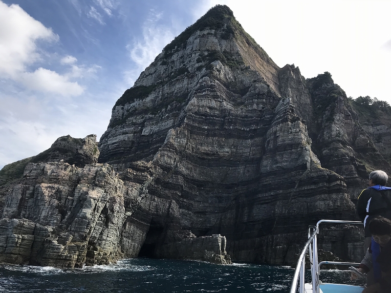 甑島の断崖の写真