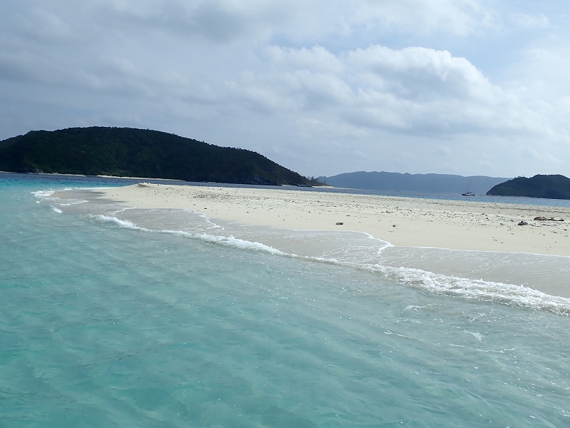 安慶名敷島の写真